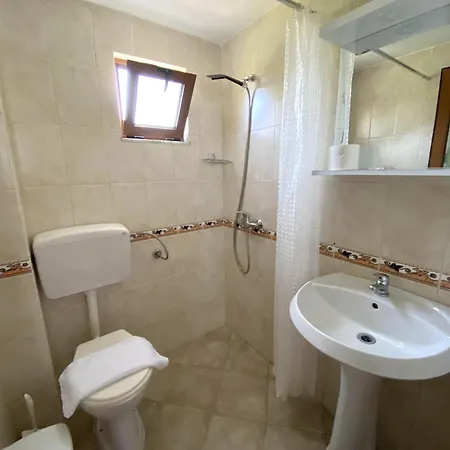 Flutura Apartments Vlore Exterior photo
