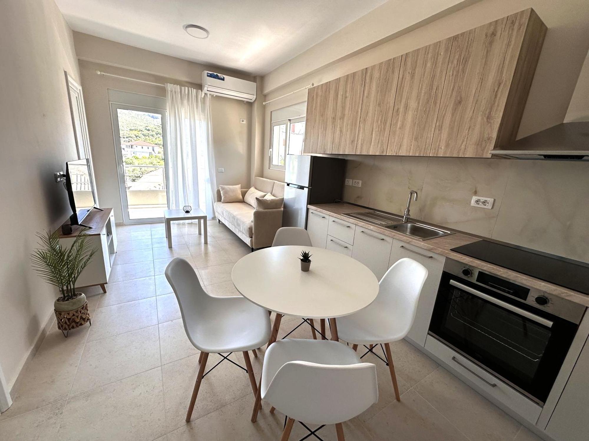 Flutura Apartman *